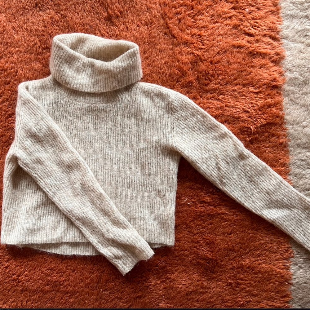 Cropped Wool Sweater - Natural - XS